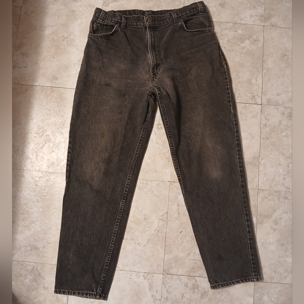 Levi's Black Relaxed Jeans with High-Rise Waist
